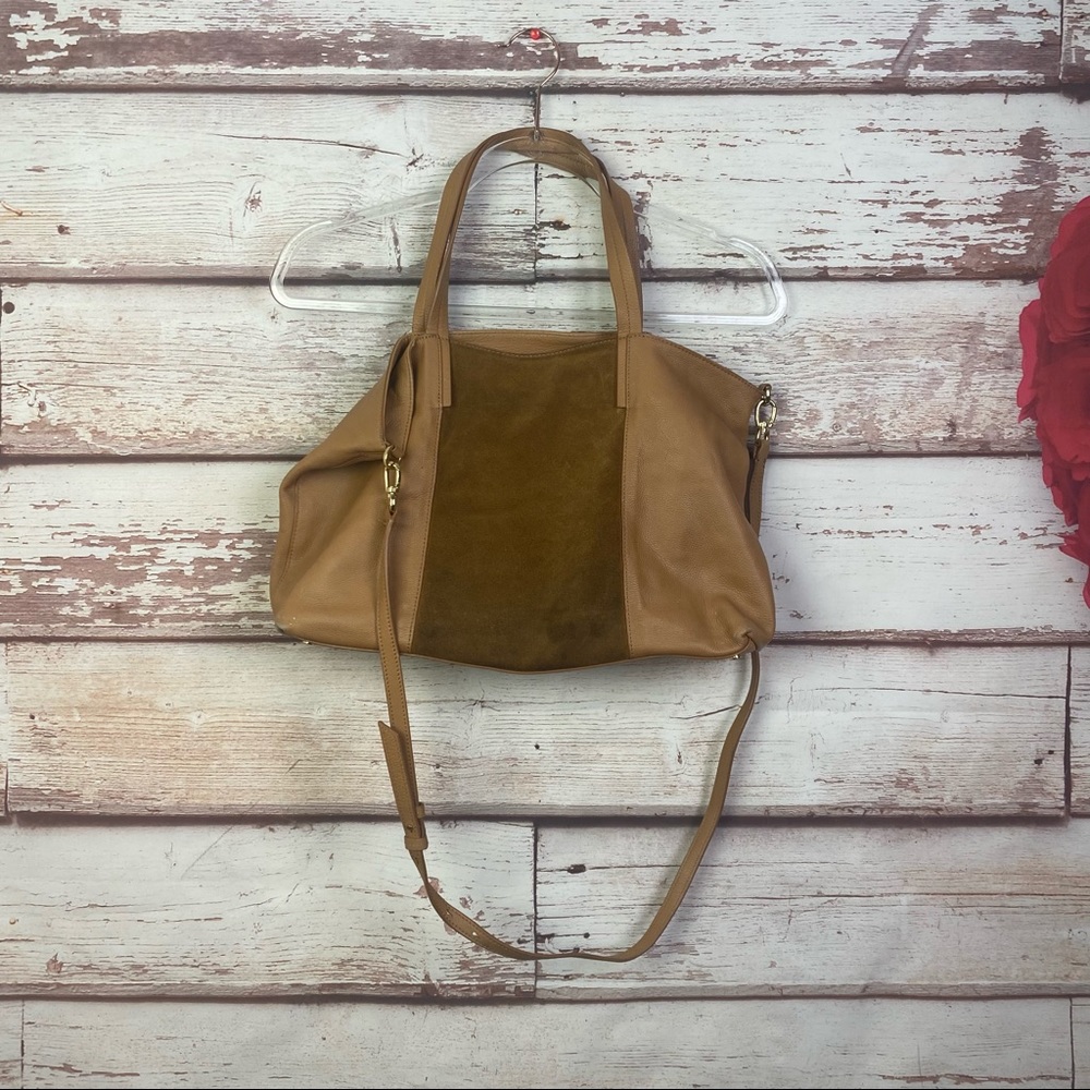 Banana Republic Slouchy Conve Travel Bag Tote Tan
